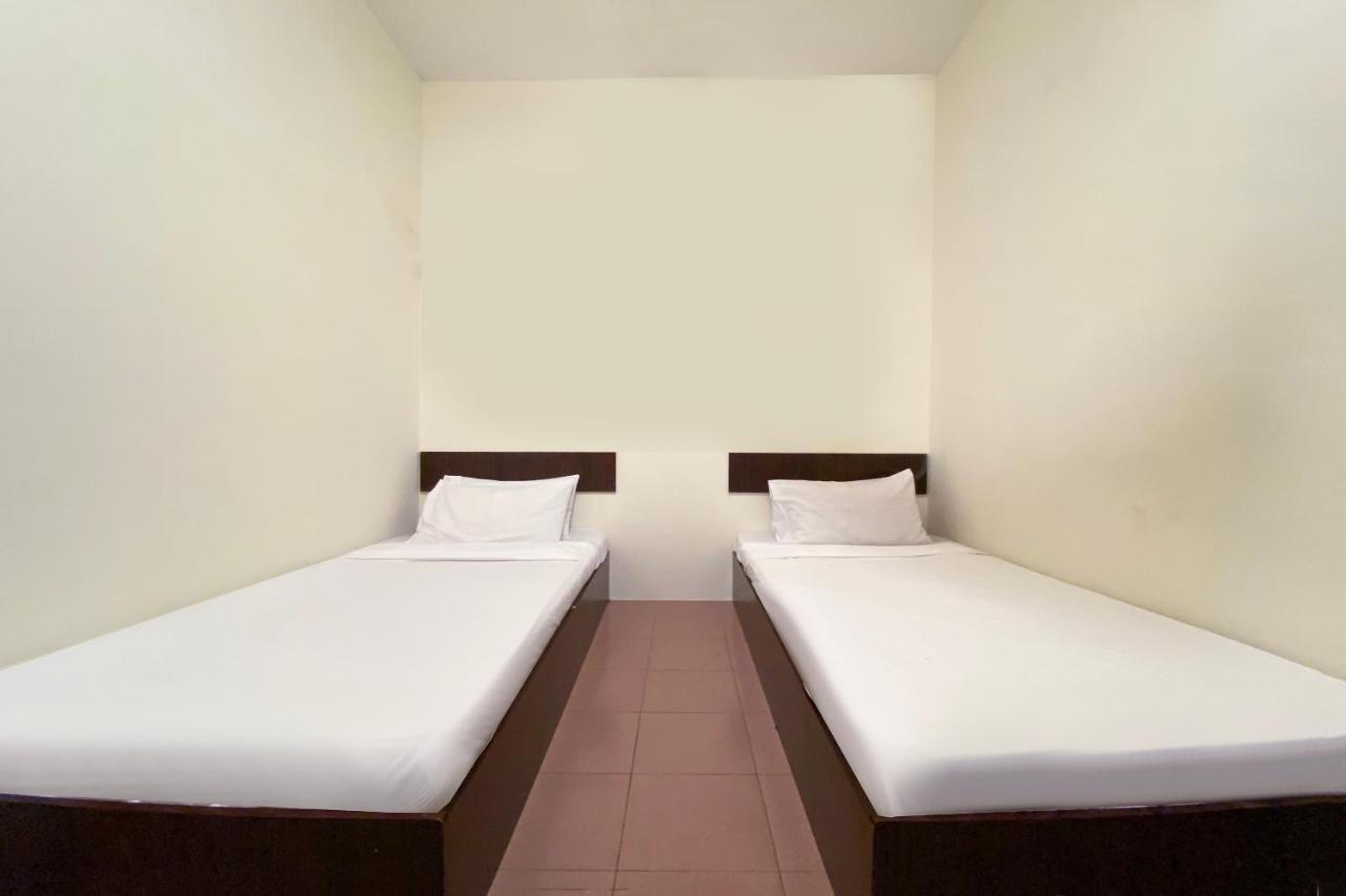 Spot On 89907 Motel Impian Seri Manjung Exterior photo